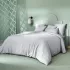 Parure de lit satin de coton motif jacquard gris Vibrato glacier