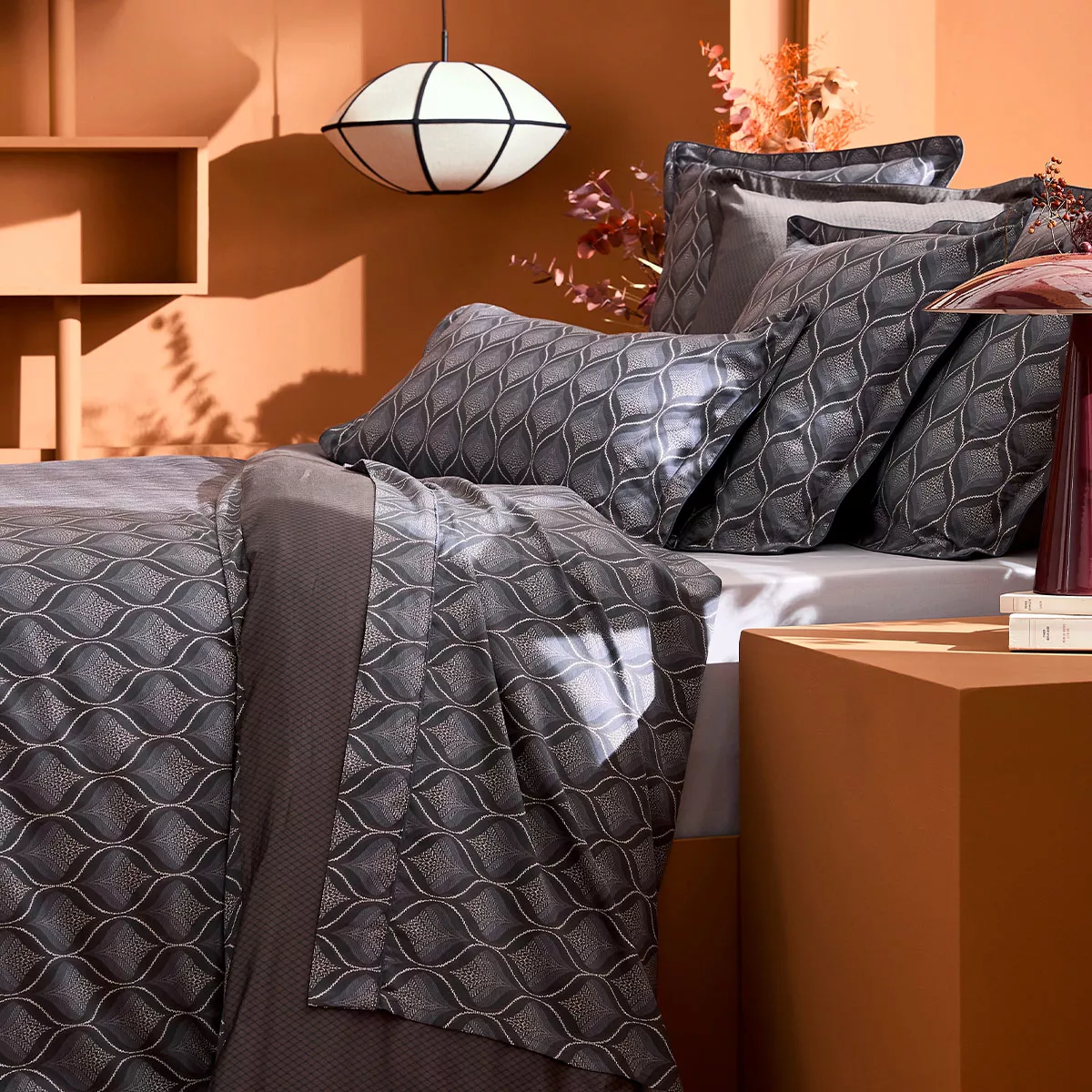 Drap plat satin de coton 115 g/m² imprimé gris brun Tressages quartz