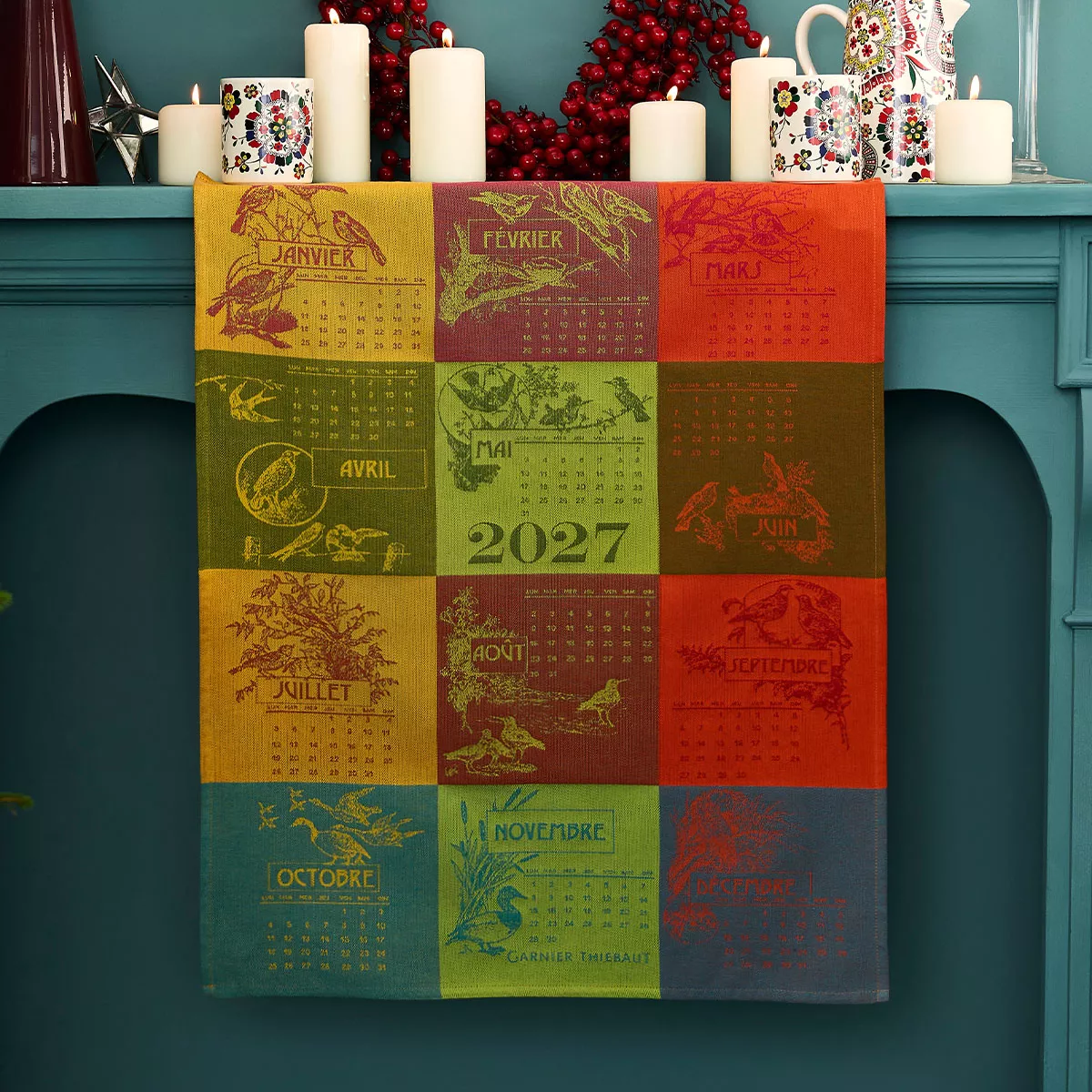 Torchon pur coton motif jacquard rouge jaune Calendrier 2027 celebration