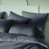 Taie d'oreiller satin de coton motif jacquard bleu Vibrato bleu nuit