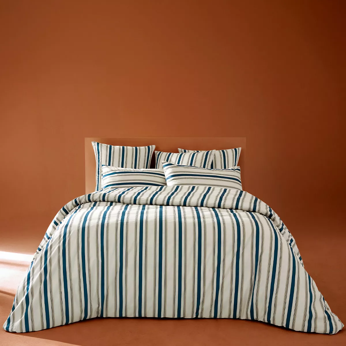 Lot h.couette +taies satin de coton imprimé beige marine Etretat marine