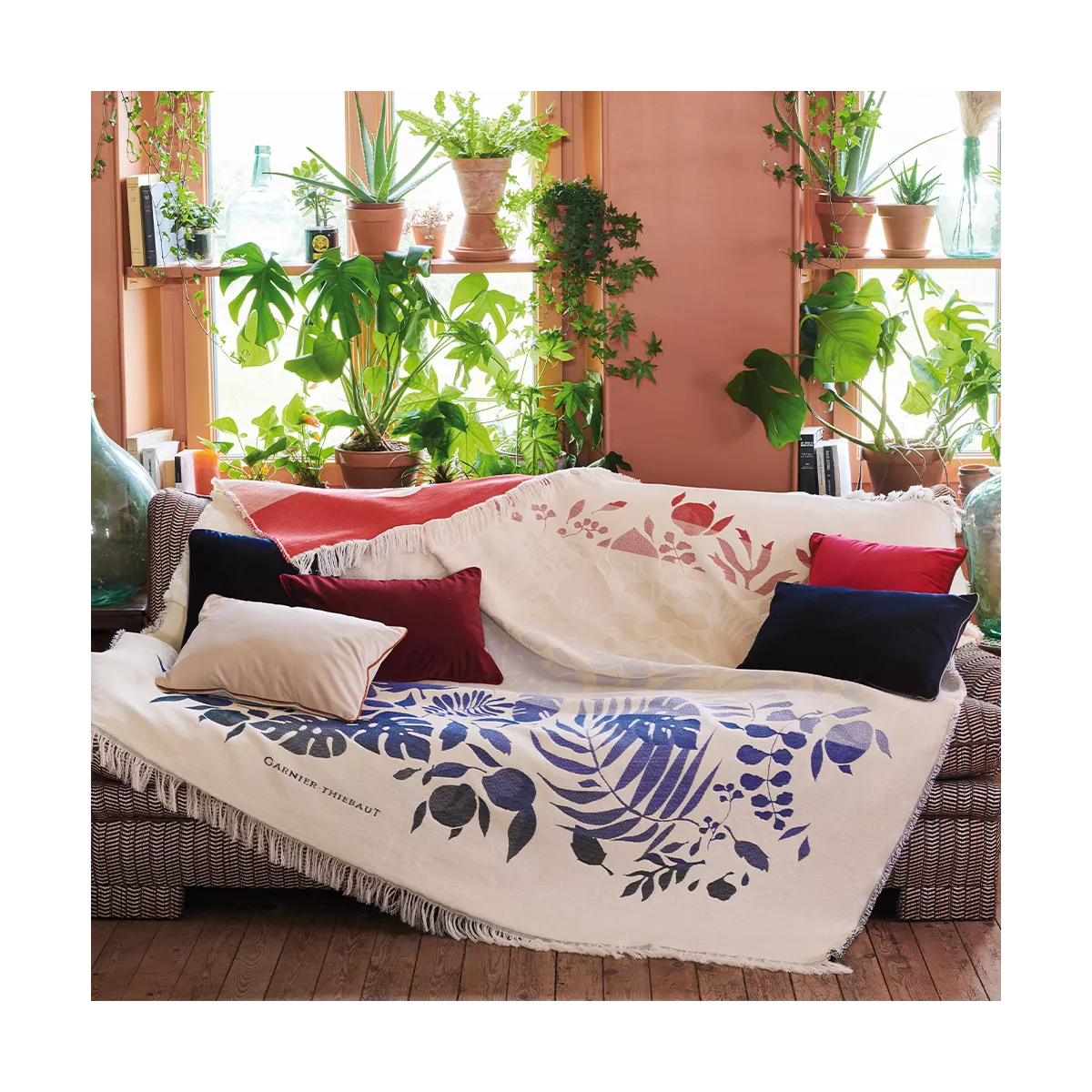 Jete de canape pur coton motif jacquard bleu rouge Tangerine pampa